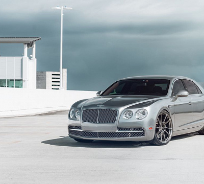 Фото дисков Anrky AN13 на Bentley Flying Spur II