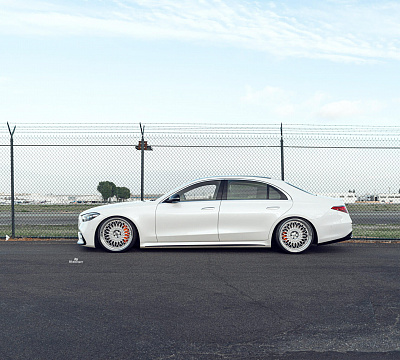 Фото дисков HRE 501 на Mercedes-Benz S-Class (W223)