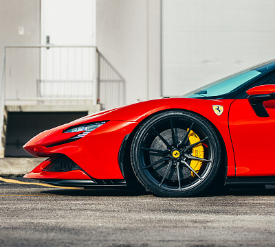 Фото дисков Vossen M-X2 на Ferrari SF90