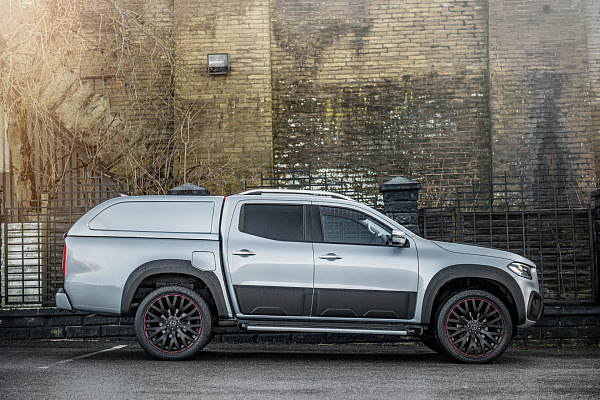 Фото дисков Kahn Kahn RS Черный сатин на Mercedes-Benz X-Class