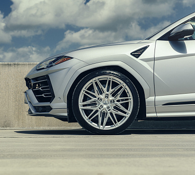 Фото дисков Vossen HF-7 на Lamborghini Urus