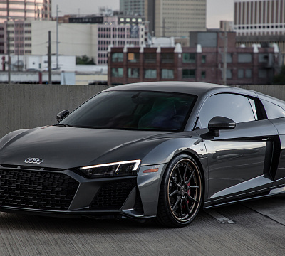 Фото дисков Strasse Wheels SV5 Deep Concave FS на Audi R8 (4S)