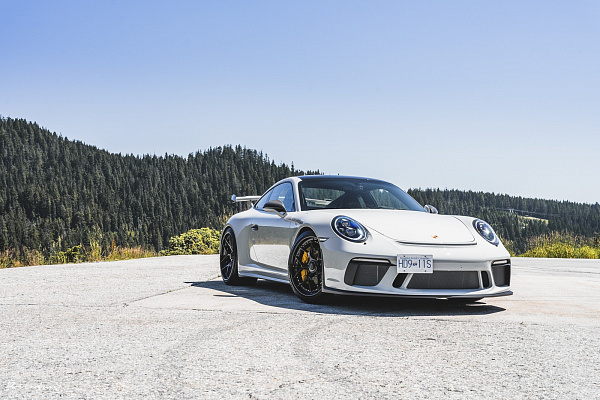 Фото дисков Brixton Forged PF7 Черный глянец на Porsche 911 VII