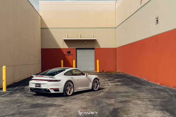 Фото дисков Anrky AN27 Полированный лак на Porsche 911 VIII