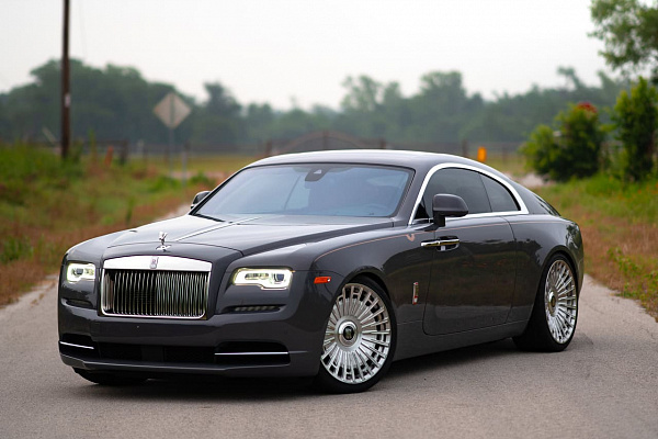 Фото дисков Brixton Forged LX07 Алмазная проточка на Rolls-Royce Wraith