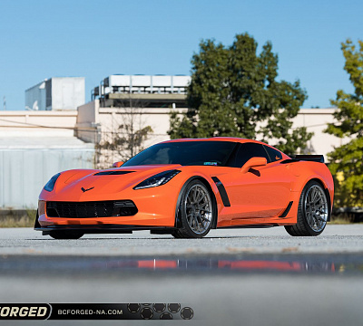 Фото дисков BC Forged HCA383 на Chevrolet Corvette C7