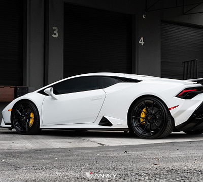 Фото дисков Anrky AN22 на Lamborghini Huracan