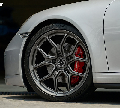Фото дисков Brixton Forged CM5-R на Porsche 911 VII