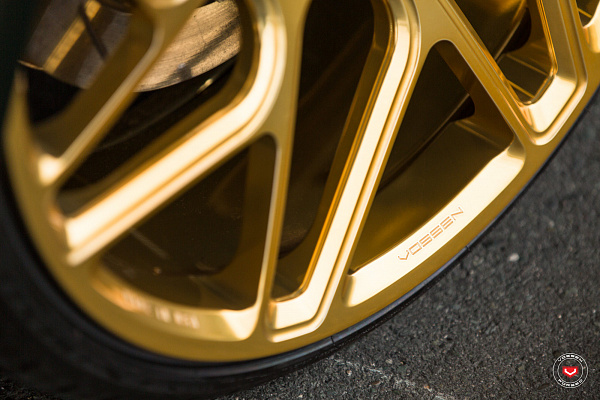 Фото дисков Vossen CG-209T Глянцевое золото на BMW 5/M5 (F10)
