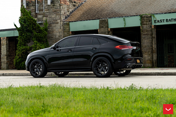 Фото дисков Vossen HF-5 Черный глянец на Mercedes-Benz GLE II