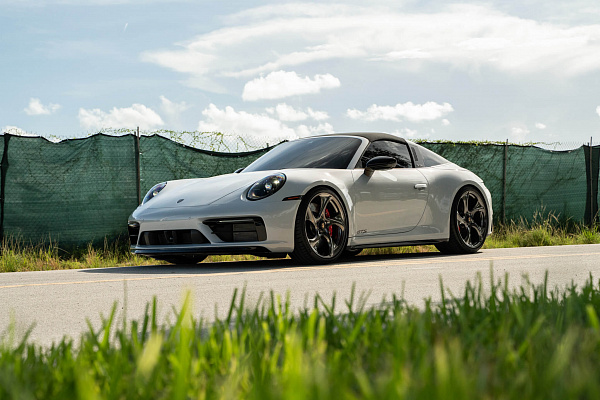 Фото дисков HRE 522M Глянцевый тонированный лак на Porsche 911 VIII
