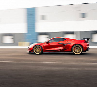 Фото дисков Brixton Forged PF11 R / RS на Chevrolet Corvette C8