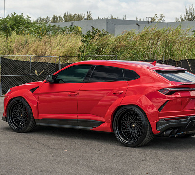 Фото дисков 1886 Wheels S009 на Lamborghini Urus