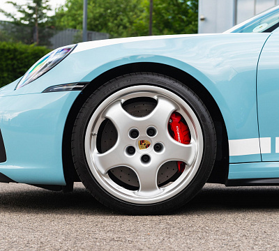 Фото дисков Kahn Cup 1 Remastered 3-Piece на Porsche 911 VIII