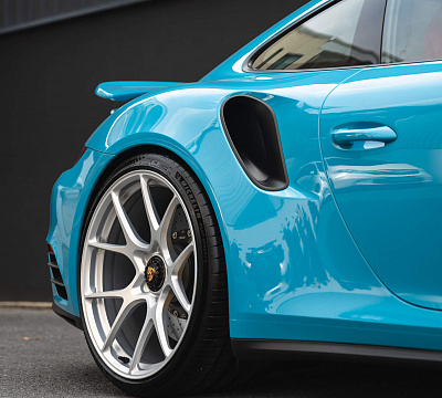Фото дисков HRE 521M на Porsche 911 VII