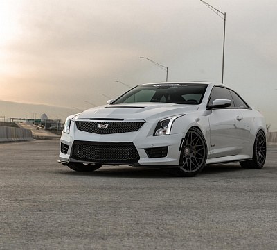Фото дисков HRE 300M на Cadillac ATS