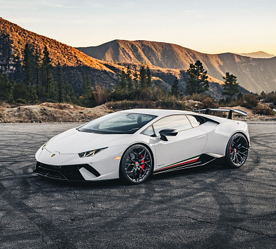 Фото дисков Brixton Forged PF10 на Lamborghini Huracan