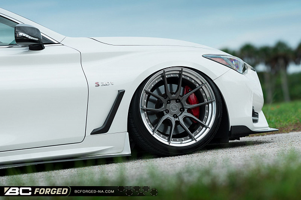 Фото дисков BC Forged HCA162 Глянцевый графит на Infiniti Q60 II