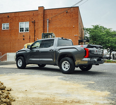 Фото дисков Black Rhino SHOGUN на Toyota Tundra III