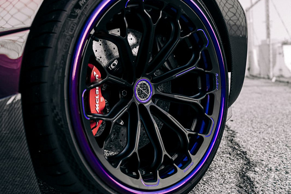 Фото дисков Brixton Forged CM6-RS Черный сатин на McLaren 720S