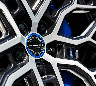 Фото дисков Vossen HF-2 на Range Rover Sport II