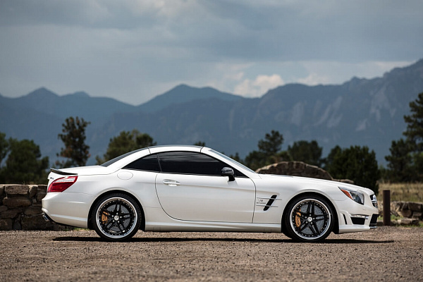 Фото дисков HRE S107 Черный сатин на Mercedes-Benz SL (R231)
