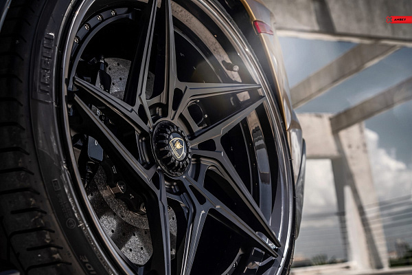 Фото дисков Anrky S3-X3 Черный сатин на Lamborghini Aventador