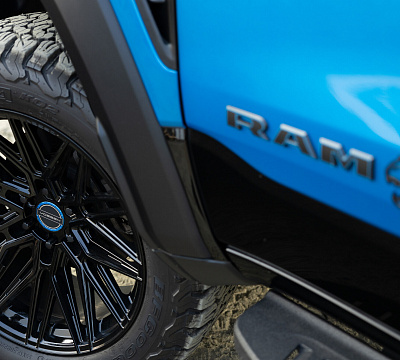 Фото дисков Vossen HF6-5 на Ram 1500 V