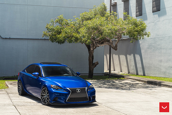 Фото дисков Vossen HF-2 Алмазная проточка на Lexus IS II