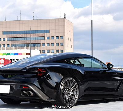 Фото дисков Anrky RS3.2 на Aston Martin Zagato
