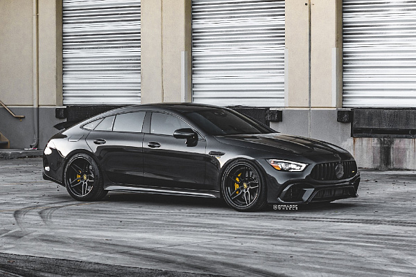 Фото дисков Strasse Wheels SV4 Deep Concave FS Черный сатин на Mercedes-Benz AMG GT I
