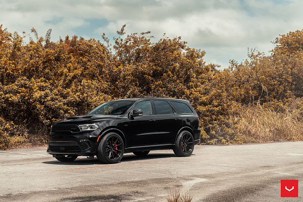 Фото дисков Vossen HF-3 Черный глянец на Dodge Durango III
