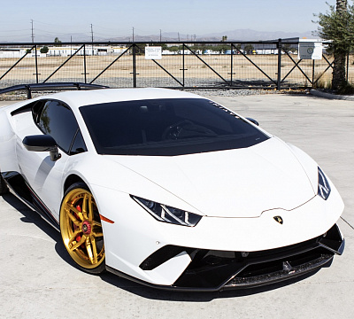 Фото дисков Savini SV82 на Lamborghini Huracan