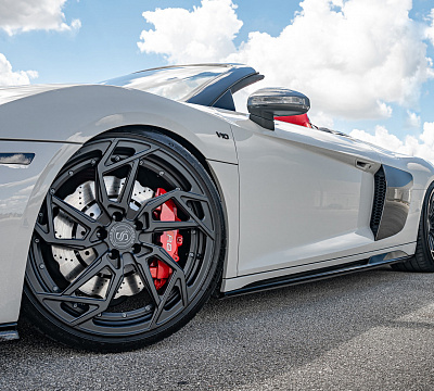 Фото дисков Strasse Wheels SB1 Deep Concave Duoblock на Audi R8 (4S)