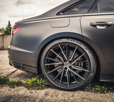 Фото дисков Vossen HF-4T на Audi A/S 8 (D5)