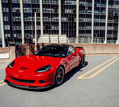 Фото дисков Strasse Wheels S5 Signature на Chevrolet Corvette C6