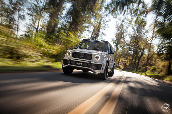 Фото дисков Vossen UV-3 Черный сатин на Mercedes-Benz G-Class III