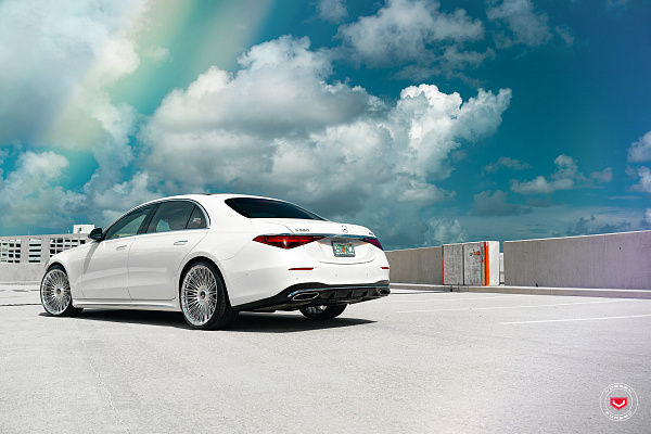 Фото дисков Vossen S17-14 Глянцевый лак на Mercedes-Benz S-Class (W223)
