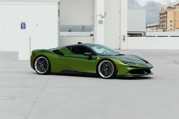 Фото дисков HRE S107SC Черный сатин на Ferrari SF90