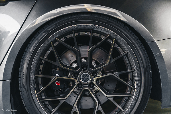Фото дисков Brixton Forged PF10 Сатиновая темная бронза на Audi A/RS 7 (4K)