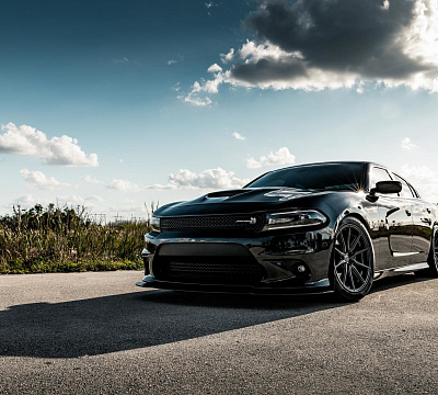 Фото дисков Vossen HF-3 на Dodge Charger VII