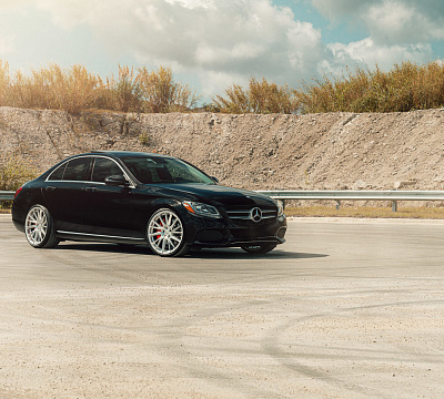 Фото дисков Vossen HF-4T на Mercedes-Benz C-Class (W205)