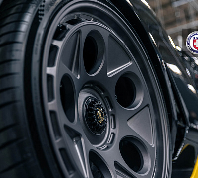 Фото дисков HRE 454 GTM на Lamborghini Centenario