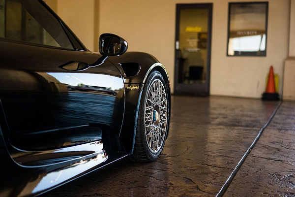 Фото дисков HRE 501M Сатиновый тонированный лак на Porsche 918 Spyder