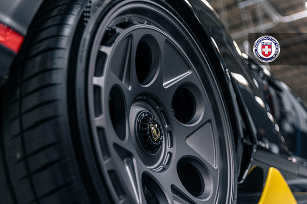 Фото дисков HRE 454 GTM Сатиновый темный лак на Lamborghini Centenario