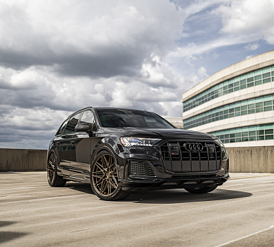 Фото дисков Vossen HF-7 на Audi Q7 (4M)