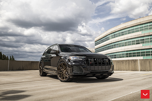 Фото дисков Vossen HF-7 Глянцевая бронза на Audi Q7 (4M)