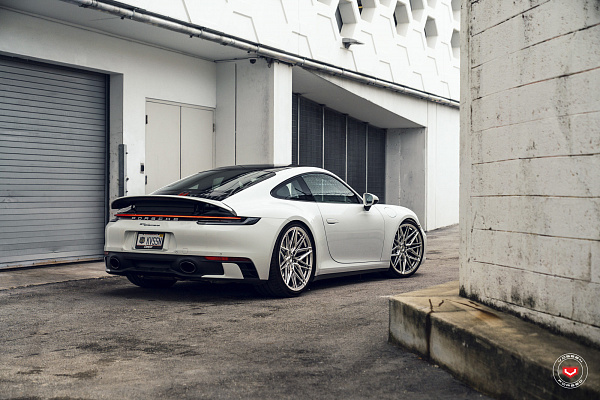 Фото дисков Vossen EVO-5R Полированный лак на Porsche 911 VIII