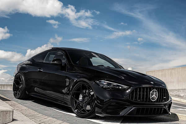 Фото дисков Radi8 R804.C Черный глянец на Mercedes-Benz CLE
