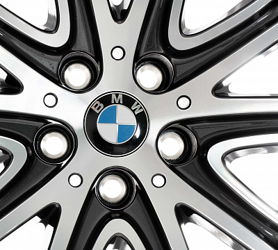BMW 759i